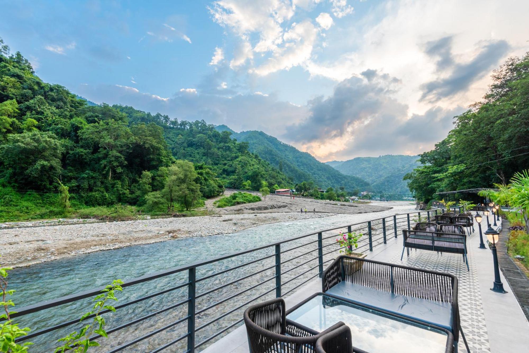 Dls Divine River Resort And Spa, Rishikesh Ngoại thất bức ảnh