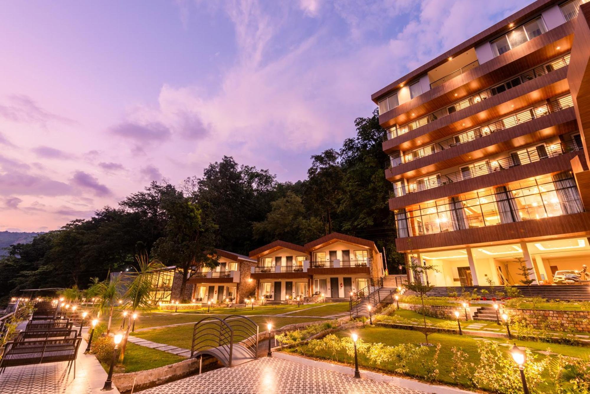 Dls Divine River Resort And Spa, Rishikesh Ngoại thất bức ảnh