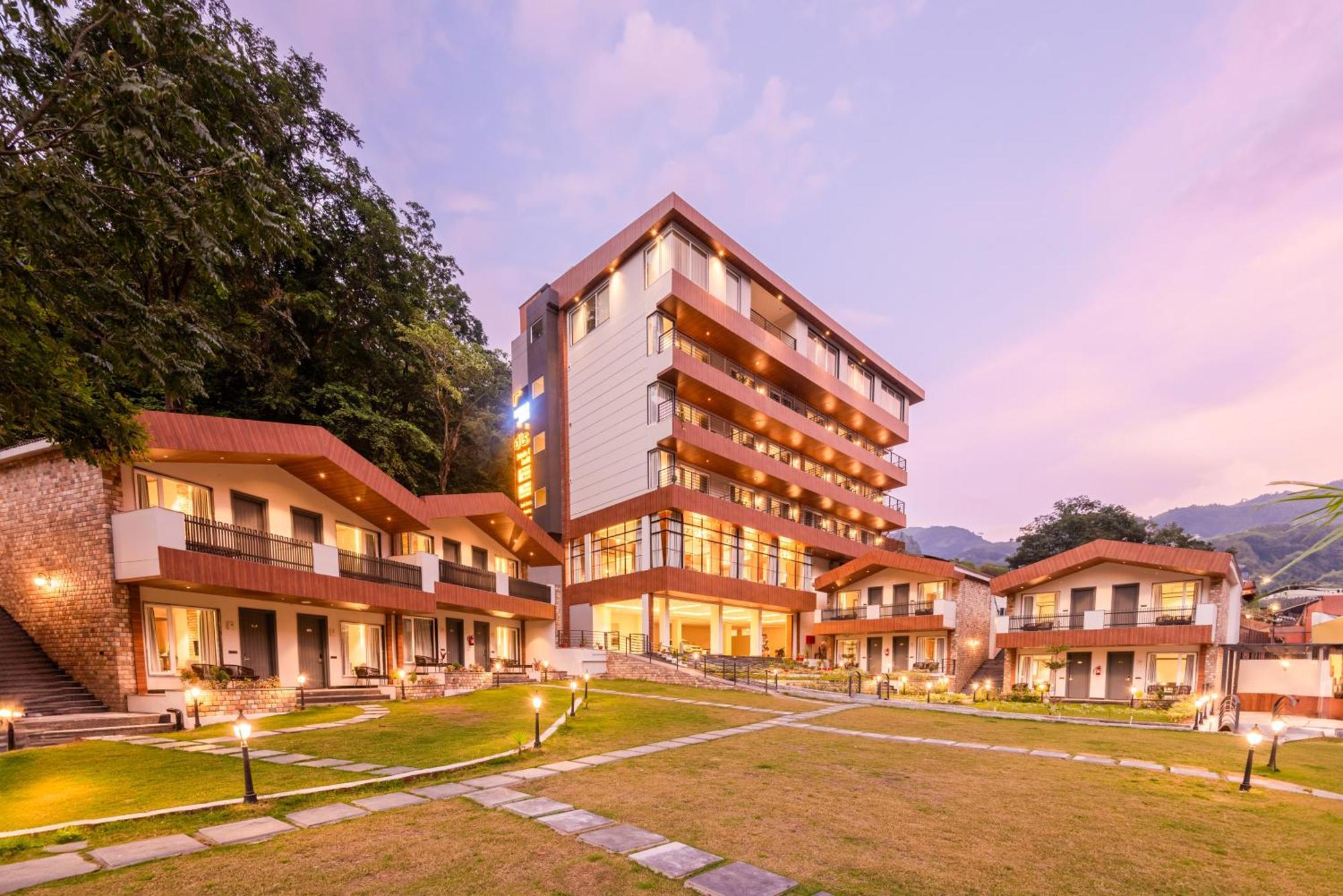 Dls Divine River Resort And Spa, Rishikesh Ngoại thất bức ảnh