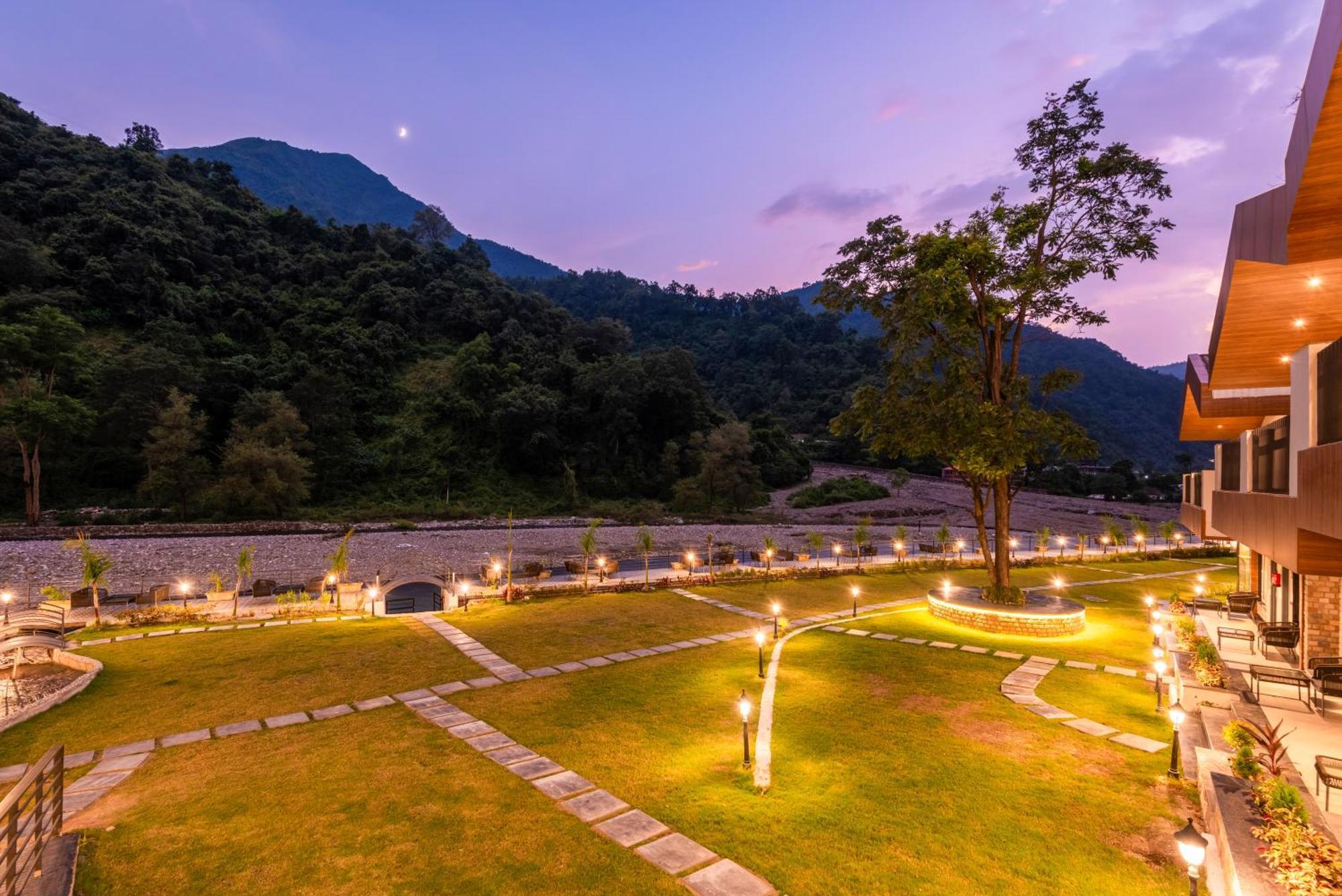 Dls Divine River Resort And Spa, Rishikesh Ngoại thất bức ảnh