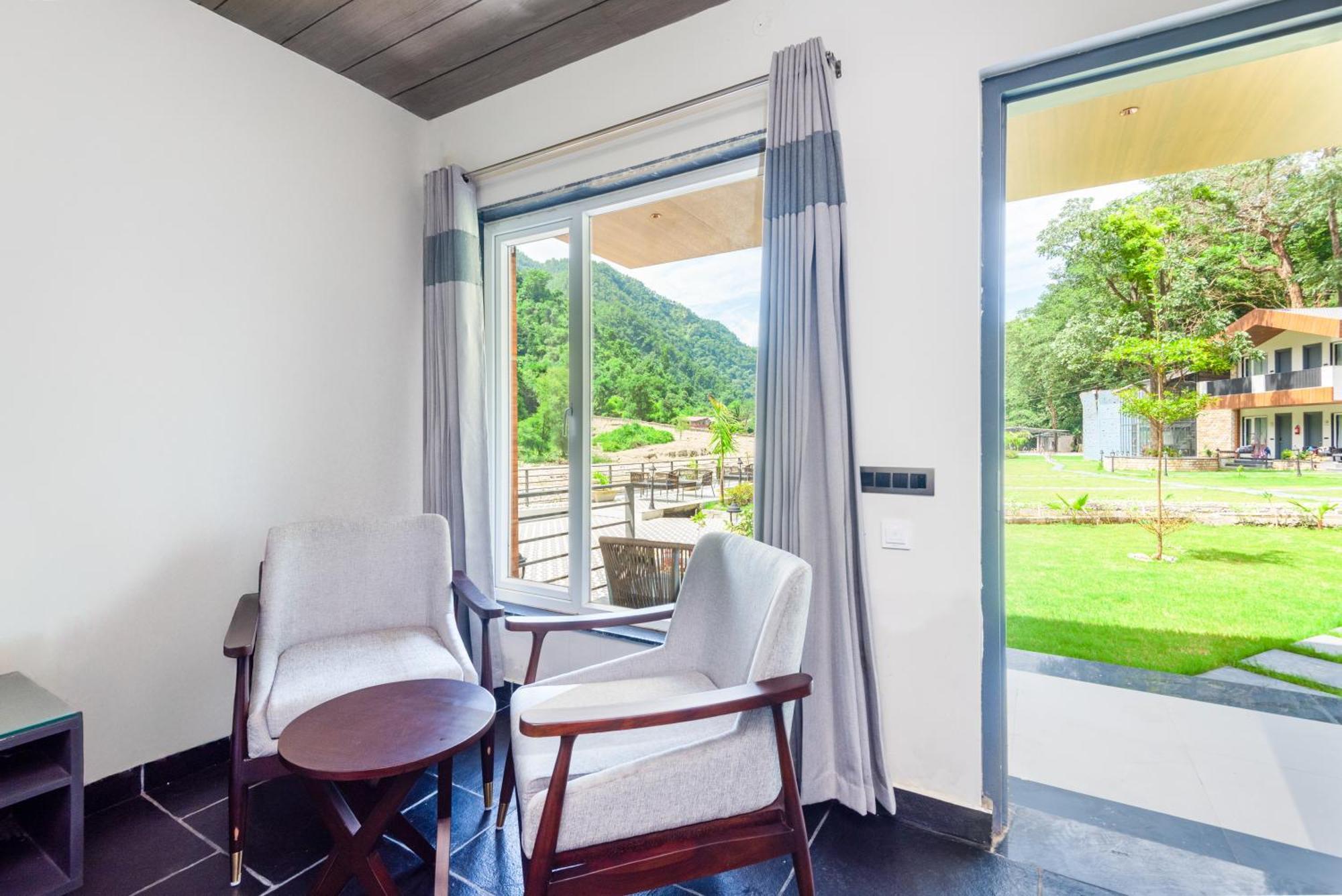Dls Divine River Resort And Spa, Rishikesh Ngoại thất bức ảnh