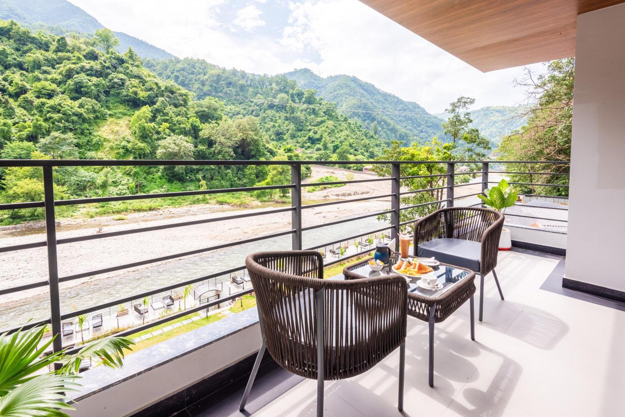 Dls Divine River Resort And Spa, Rishikesh Ngoại thất bức ảnh